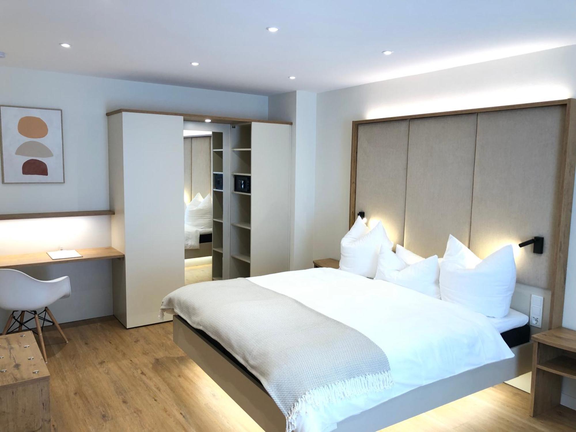 Hotel Zur Traube Uerzig Room photo